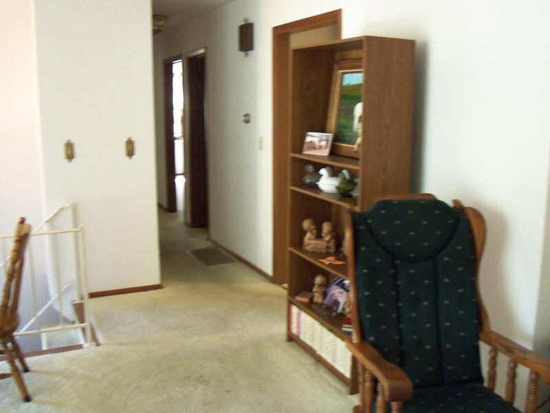 7 Ridge Road Centralia, IL 62801 - Photo 5 of 13 Gallery Image 5