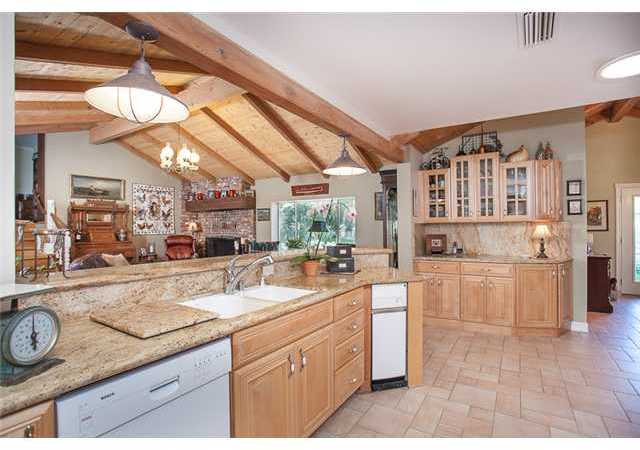 145 Rice Canyon Road Fallbrook, CA 92028 - Photo 9 of 24