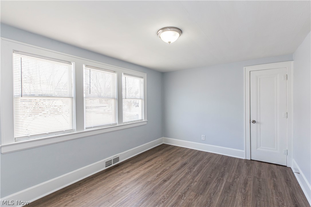 586 Brittain Road Akron, OH 44305 - Photo 13 of 13 Upstairs