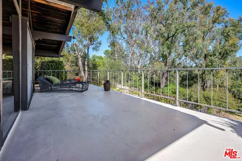 $2,600,000 | 1731 Westridge Road, Los Angeles, CA 90049