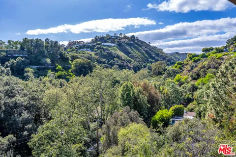 $2,600,000 | 1731 Westridge Road, Los Angeles, CA 90049