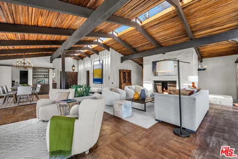 $2,600,000 | 1731 Westridge Road, Los Angeles, CA 90049