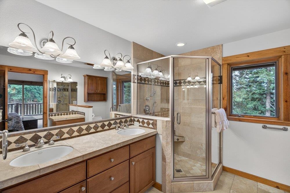 10971 Beacon Road Truckee, CA 96161 - Photo 14 of 28