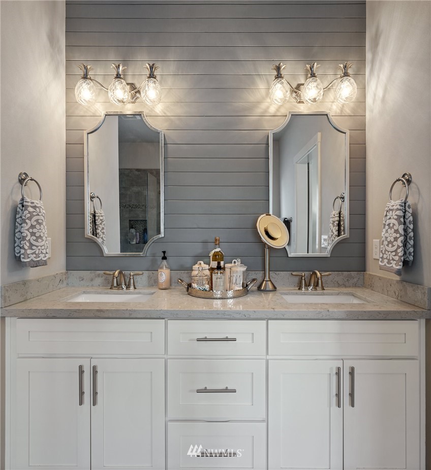 306 Southwest Pine Road Port Orchard, WA 98367 - Photo 13 of 25 Gallery Image 13