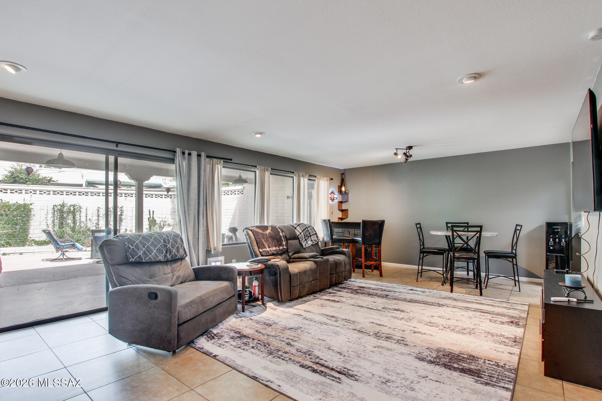 6100 North Oracle Road, Unit 19 Tucson, AZ 85704 - Photo 10 of 31 IMG_0948