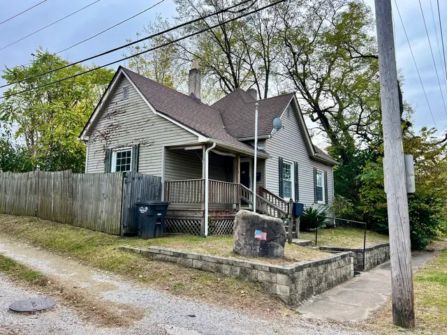 $60,000 | 305 Park Street, Danville, IL 61832