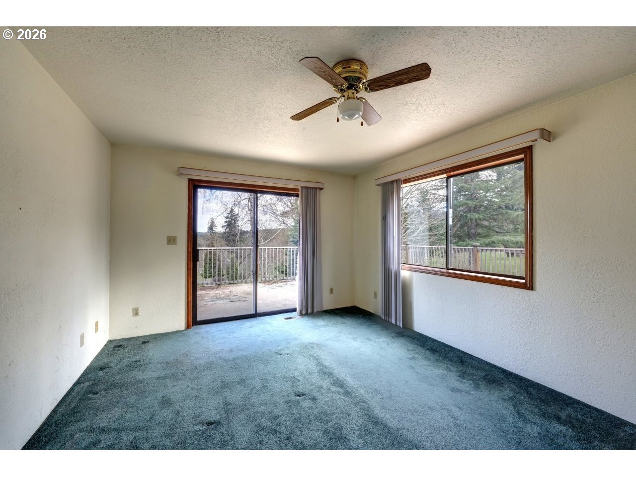 91828 Akerstedt Road Astoria, OR 97103 - Photo 16 of 48 a view of an empty room with a window