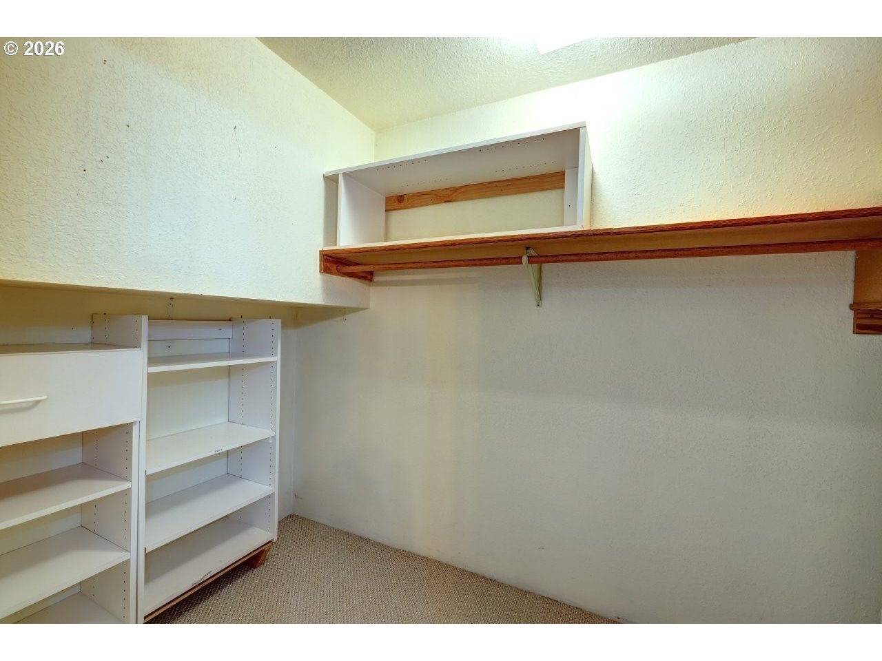 91828 Akerstedt Road Astoria, OR 97103 - Photo 21 of 48 a view of room