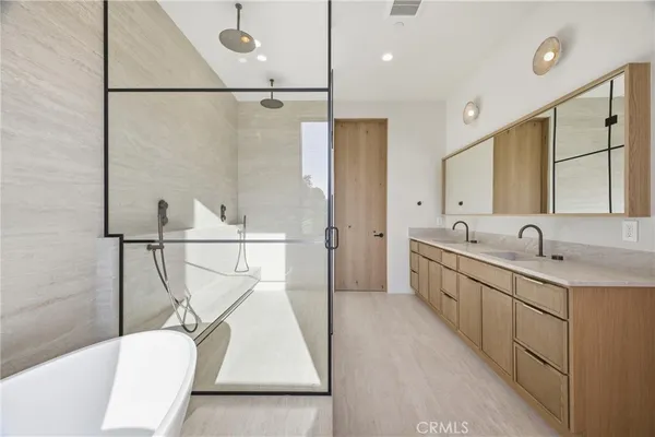 $18,500 | 4827 Stansbury Avenue, Sherman Oaks, CA 91423