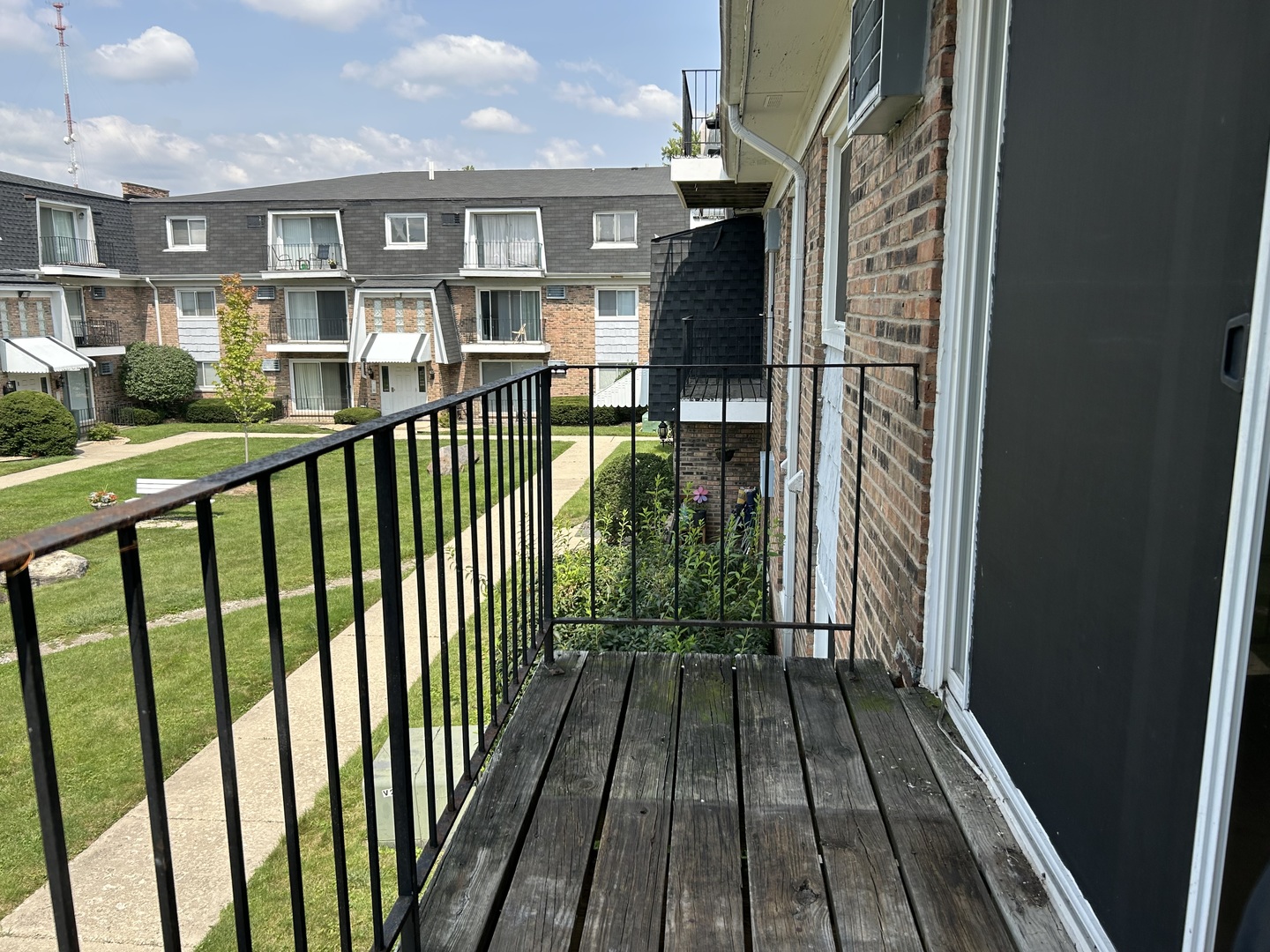 10324 Ridgeland Avenue, Unit 205 Chicago Ridge, IL 60415 - Photo 17 of 20
