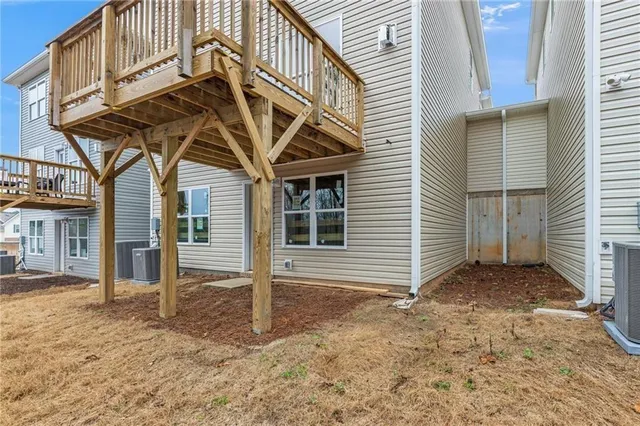 $2,500 | 978 Valley Rock Drive, Lithonia, GA 30058