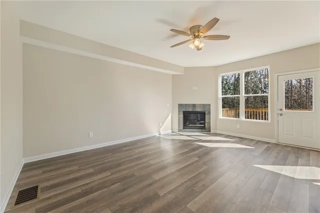 $2,500 | 978 Valley Rock Drive, Lithonia, GA 30058