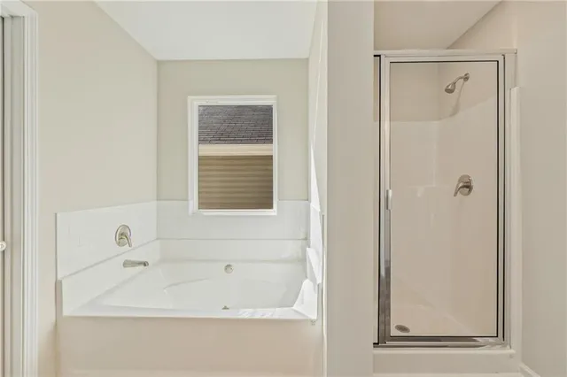 $2,500 | 978 Valley Rock Drive, Lithonia, GA 30058