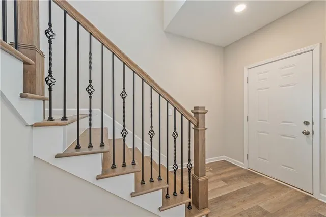 $2,500 | 978 Valley Rock Drive, Lithonia, GA 30058