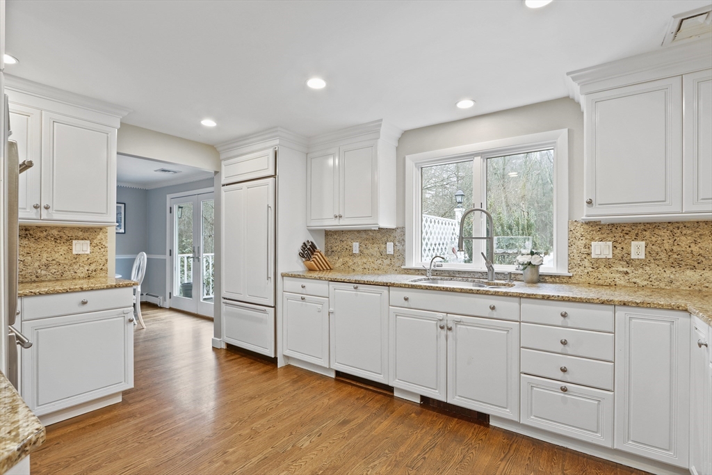 27 Locust Lane Needham, MA 02492 - Photo 11 of 37 Gallery Image 11