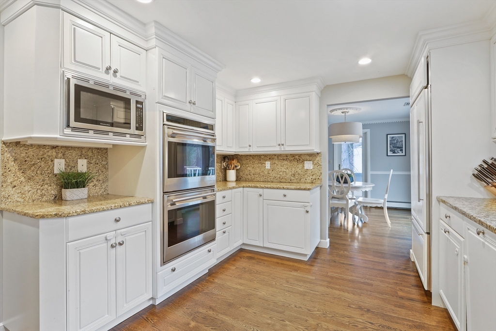 27 Locust Lane Needham, MA 02492 - Photo 12 of 37 Gallery Image 12