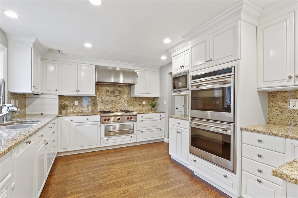 27 Locust Lane Needham, MA 02492 - Photo 9 of 37 Gallery Image 9