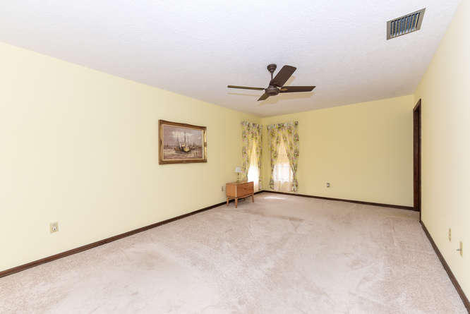 2472 Southeast Pinero Road Port St. Lucie, FL 34952 - Photo 14 of 28 2472 SE Pinero Rd Port St-small-015-013-