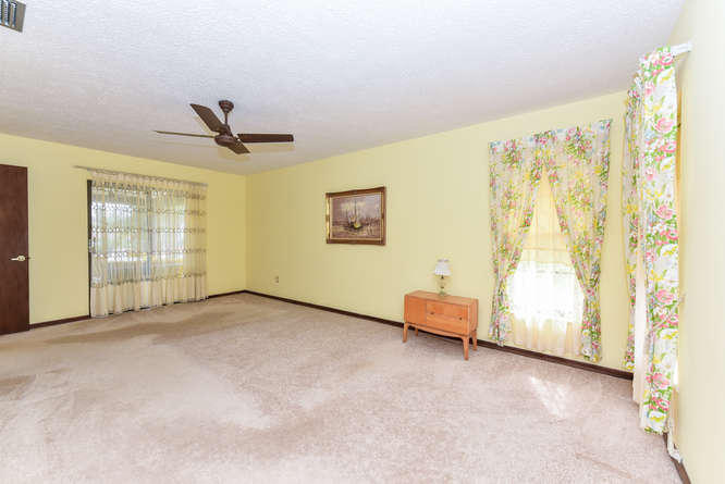 2472 Southeast Pinero Road Port St. Lucie, FL 34952 - Photo 15 of 28 2472 SE Pinero Rd Port St-small-016-019-