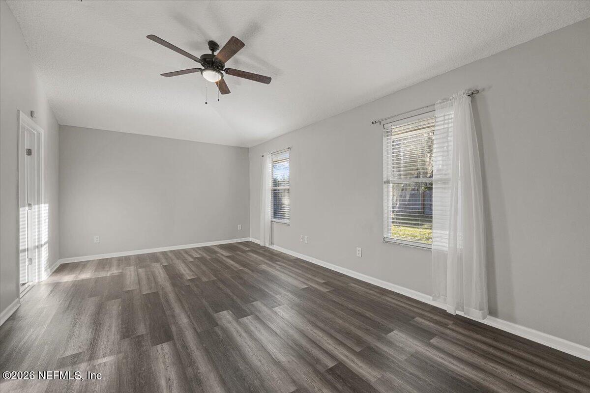 2950 Lakeside Villa Road Orange Park, FL 32073 - Photo 23 of 36 16-Photo - 016