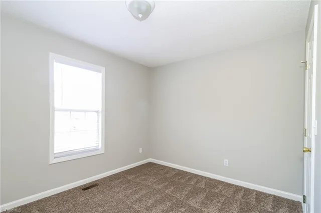 $1,855 | 226 Creek Meadow Drive, Lexington, NC 27295