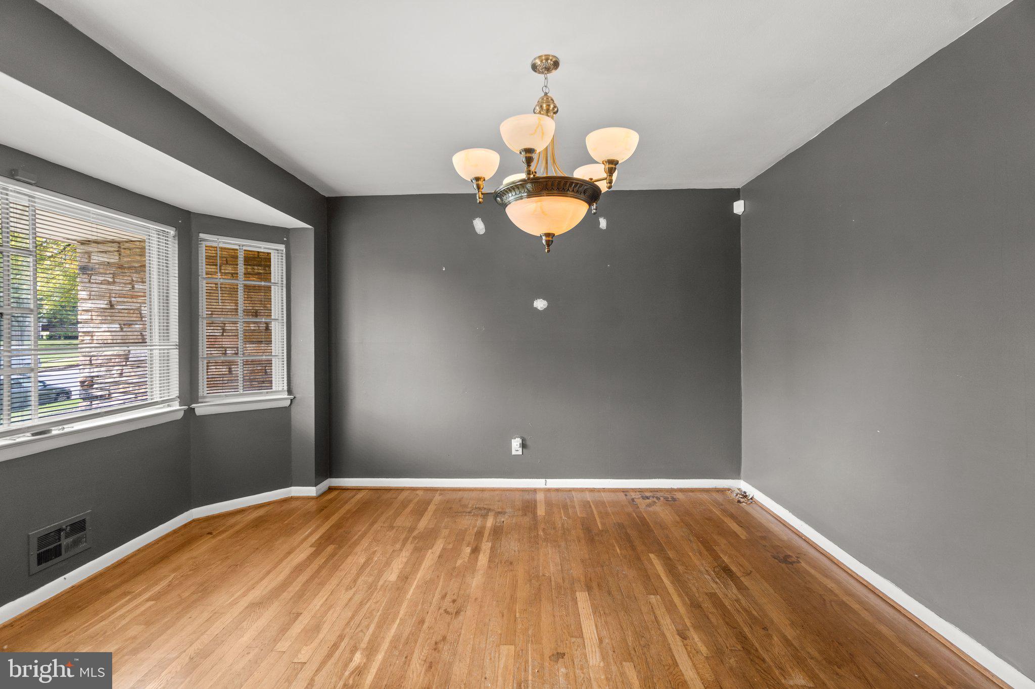 9820 Plowline Road Randallstown, MD 21133 - Photo 3 of 46 Gallery Image 3