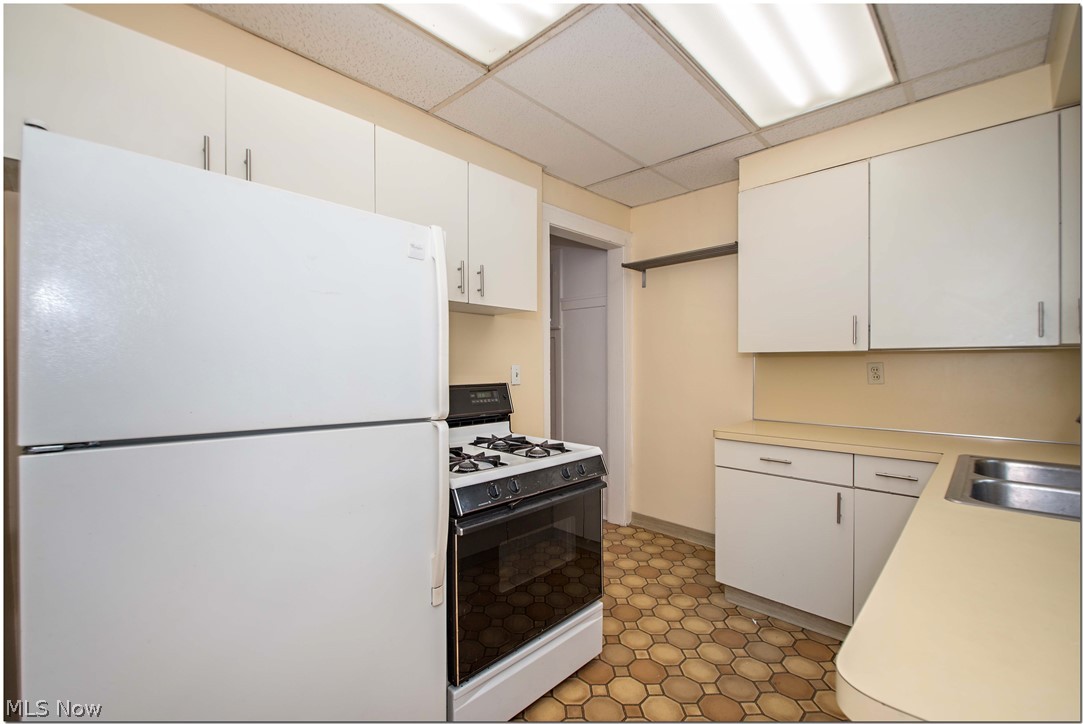 3079 Berkshire Road Cleveland, OH 44118 - Photo 14 of 31