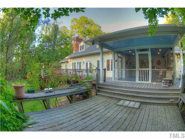 4118 Colville Road Durham, NC 27707 - Photo 12 of 25 Patio/Deck