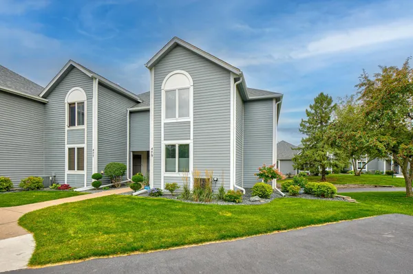 $475,000 | 479 Mariner Drive, Bayport, MN 55003