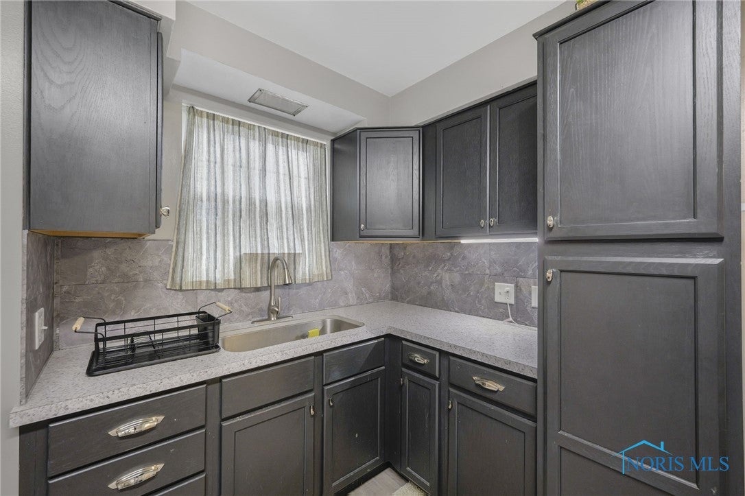 833 Keil Road Toledo, OH 43607 - Photo 20 of 48 Gallery Image 20