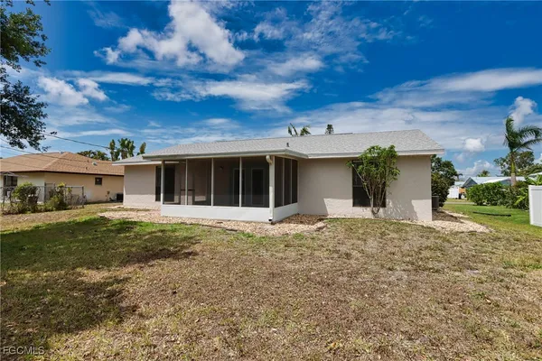 $2,300 | 7188 Bucknell Drive, Fort Myers, FL 33908
