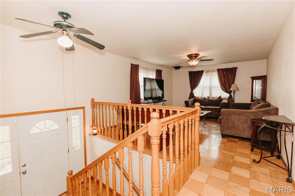 10375 Cedar Lane Dixon, MO 65459 - Photo 13 of 88