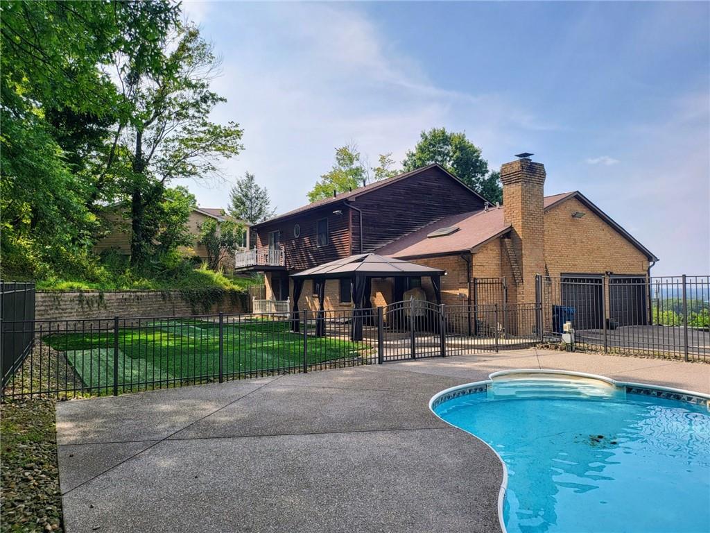 3216 Ridgeway Road Greensburg, PA 15601 - Photo 3 of 48 Gallery Image 3