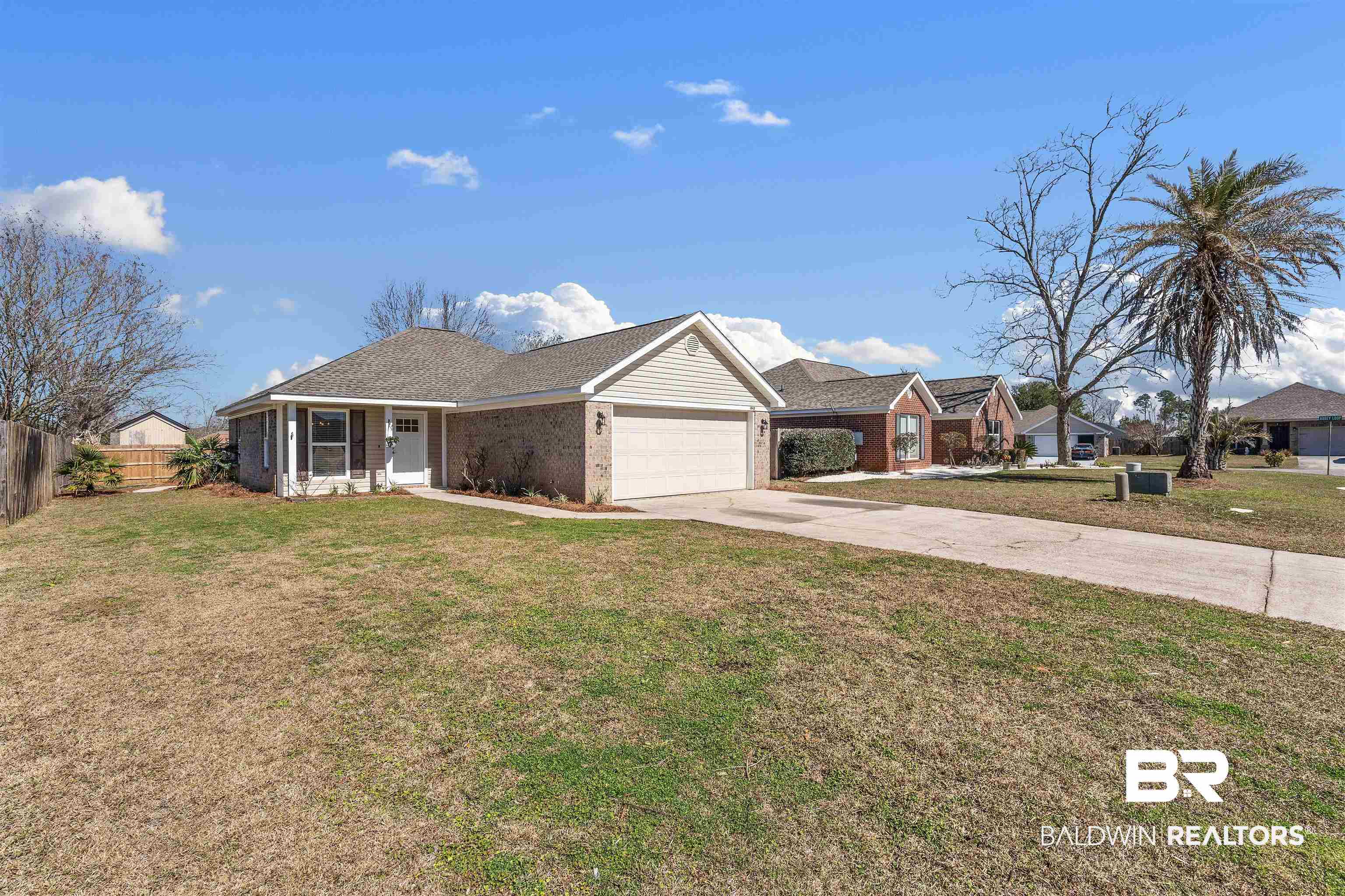 1592 Abbey Loop Foley, AL 36535 - Photo 2 of 25