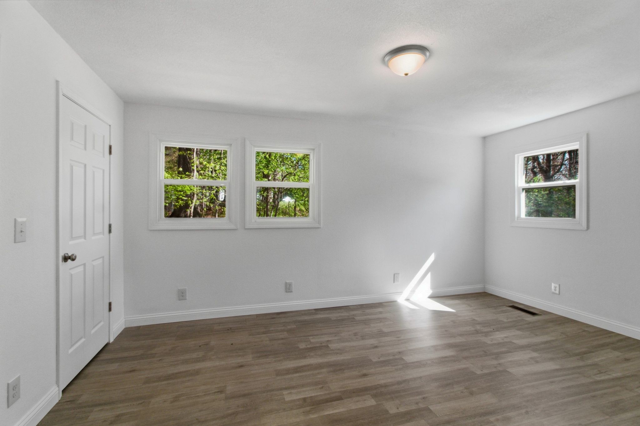 416 Powell Street Paris, TN 38242 - Photo 13 of 26