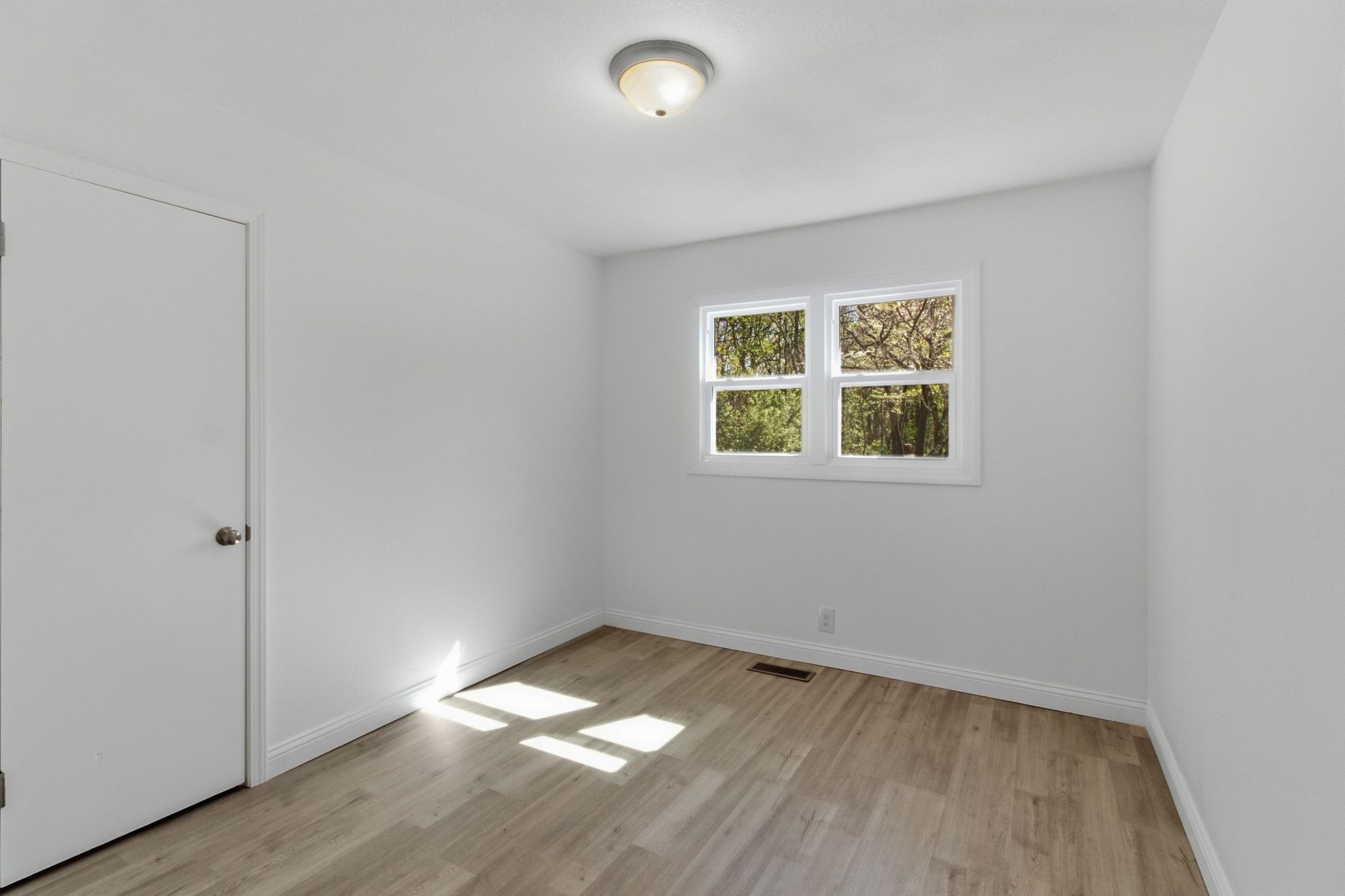 416 Powell Street Paris, TN 38242 - Photo 21 of 26