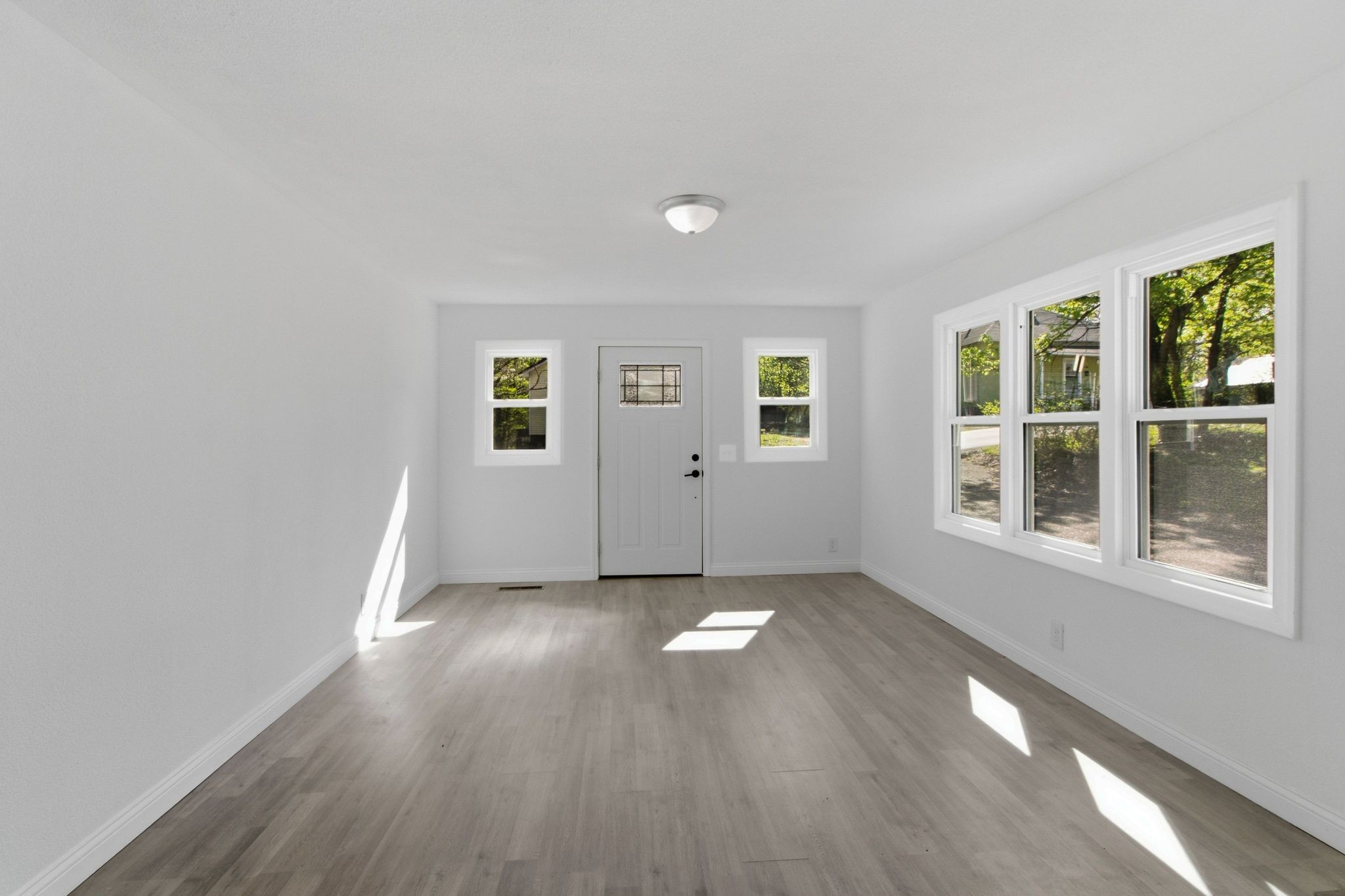 416 Powell Street Paris, TN 38242 - Photo 6 of 26