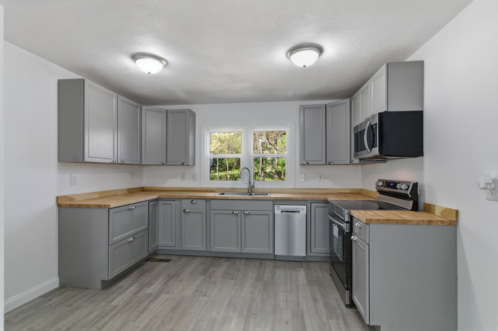 416 Powell Street Paris, TN 38242 - Photo 8 of 26