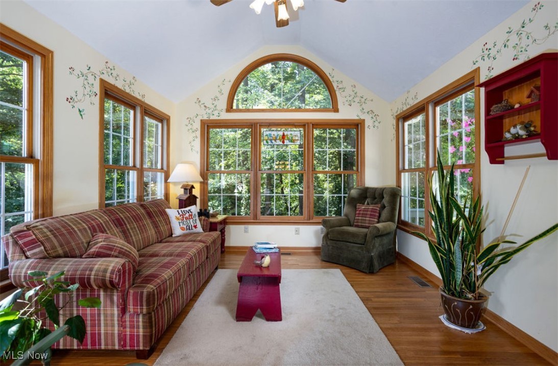818 Wall Road Wadsworth, OH 44281 - Photo 19 of 45 Gallery Image 19