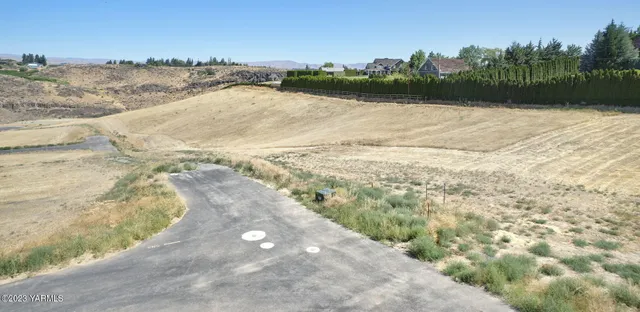 $200,000 | Nka Nka Canyon Estates Way, Unit LOT 4, Yakima, WA 98908