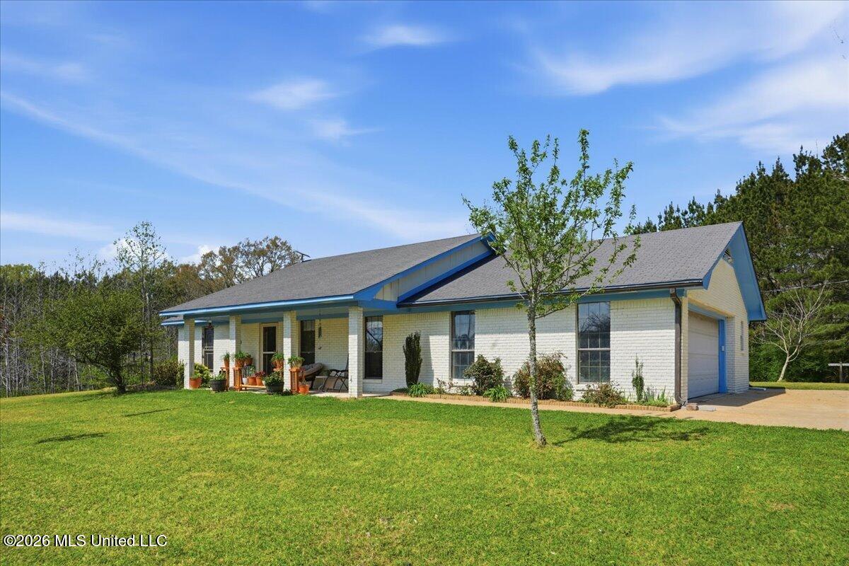 217 Malone Road Carthage, MS 39051 - Photo 2 of 34 02-217_Malone_Road_005