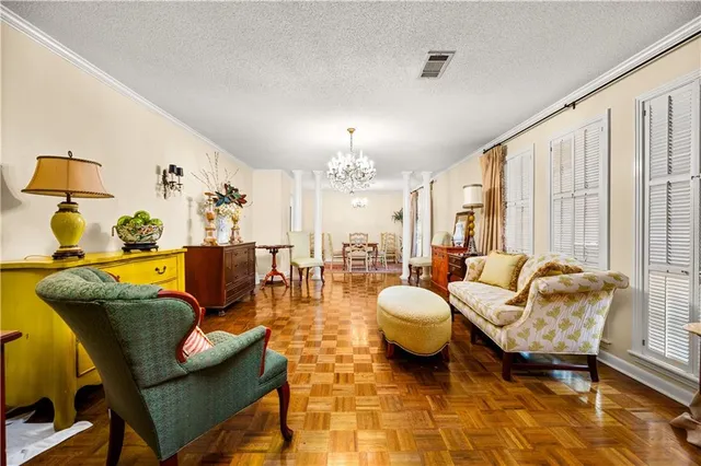 $289,500 | 202 Sweetbriar Drive, Alexandria, LA 71303