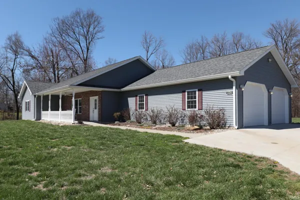 $415,000 | 424 East 400 South, Washington, IN 47501