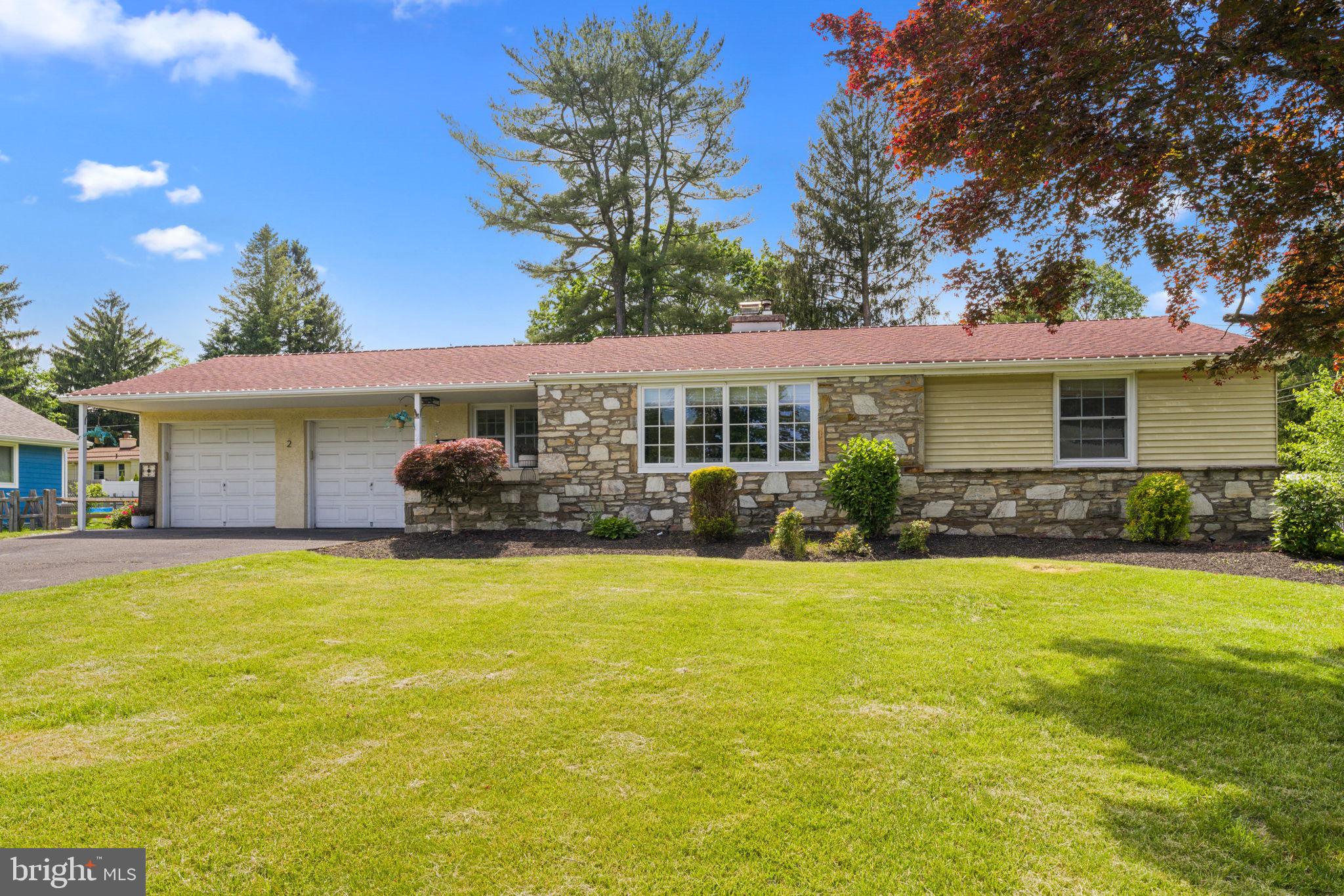 2 Brook Lane Yardley, PA 19067 - Photo 3 of 33