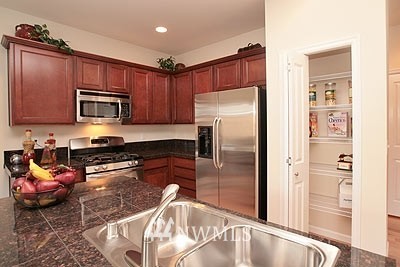 3722 202nd ( 48) Place Southeast Bothell, WA 98012 - Photo 3 of 9