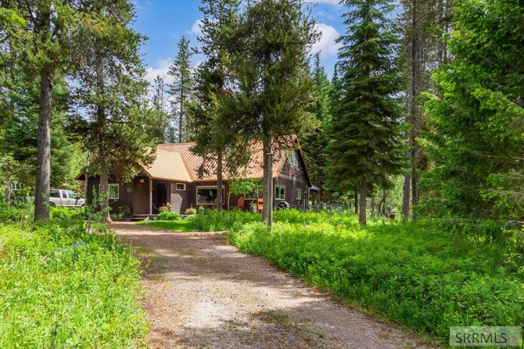 4070 Colt Road Island Park, ID 83429 - Photo 36 of 58