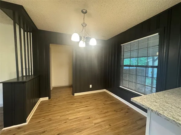 $2,800 | 3731 Avenue M, Fort Worth, TX 76105