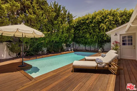 $1,995,000 | 4600 Varna Avenue, Sherman Oaks, CA 91423