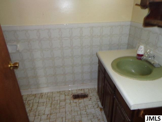 10220 Trinkle Road Dexter, MI 48130 - Photo 16 of 26 Photo 16