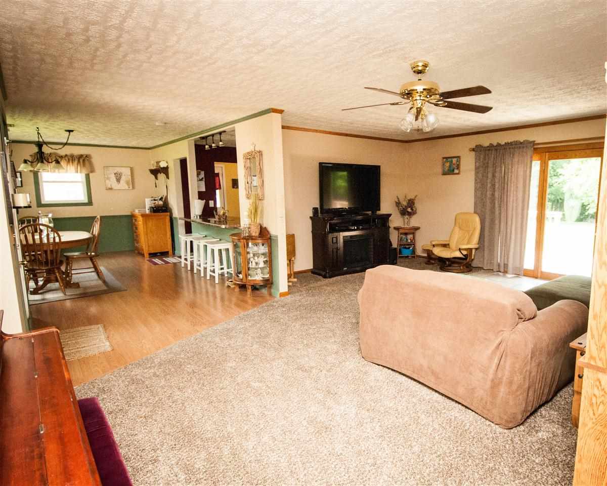 2426 Dead Level Road Hazleton, IN 47640 - Photo 5 of 26